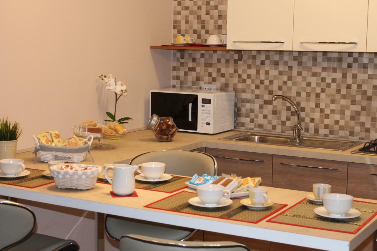 B&B Around The World Villa San Giovanni Eksteriør bilde